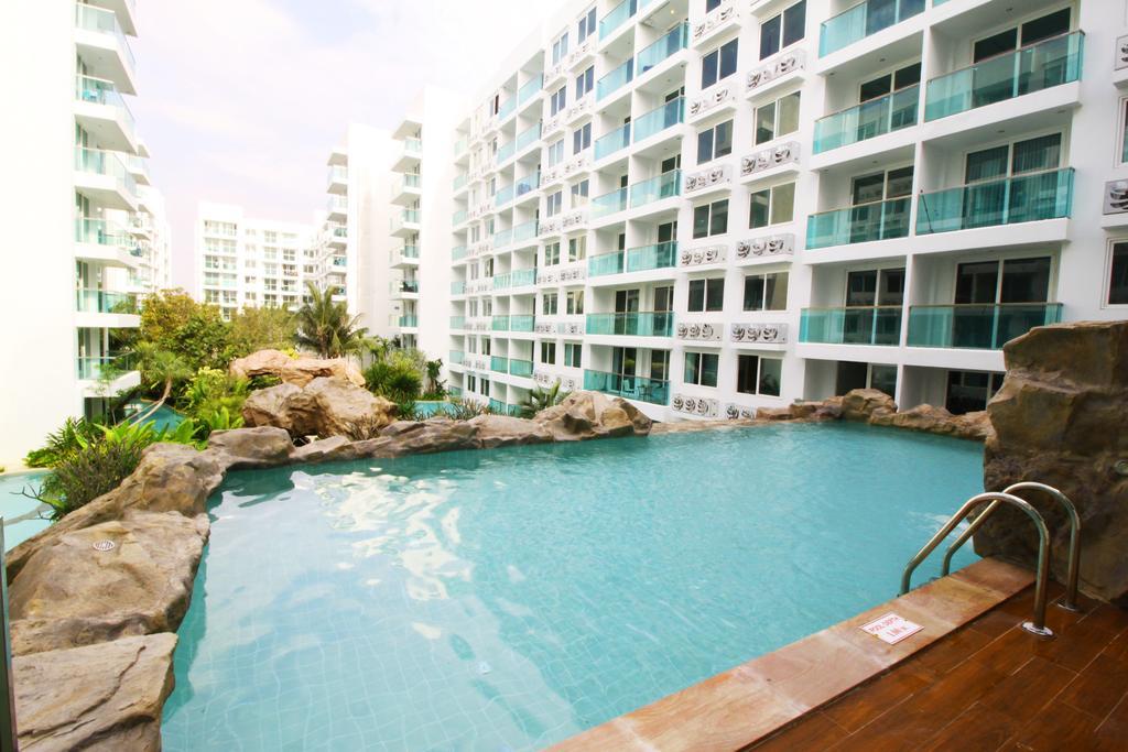 Amazon Residence By Pattaya Sunny Rentals Bãi biển Jomtien Ngoại thất bức ảnh
