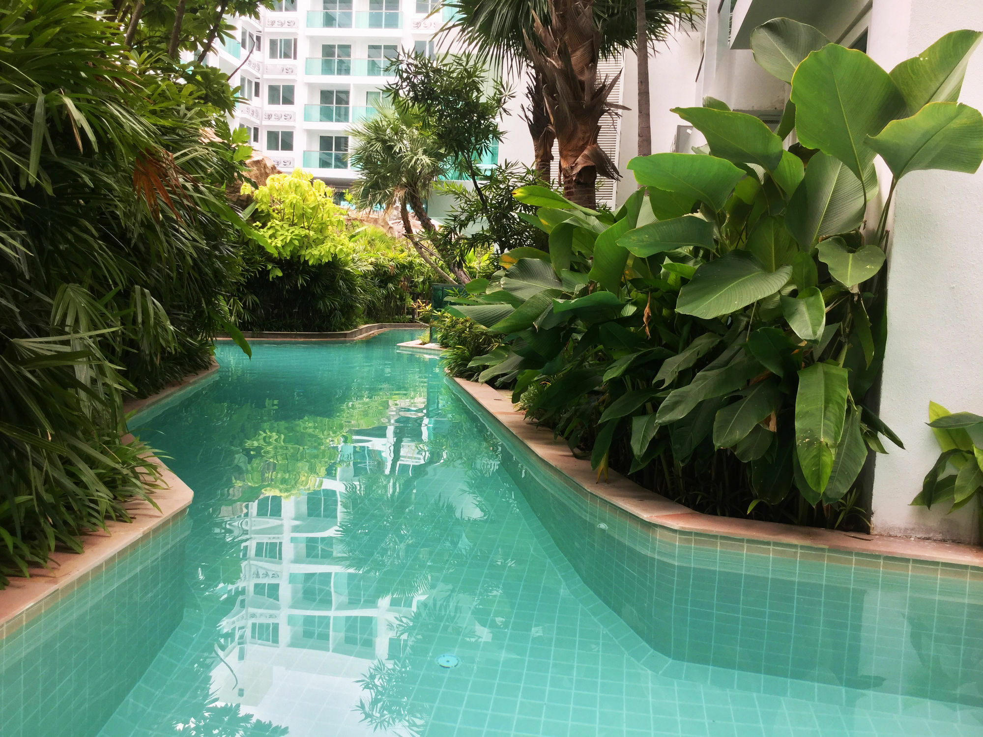 Amazon Residence By Pattaya Sunny Rentals Bãi biển Jomtien Ngoại thất bức ảnh
