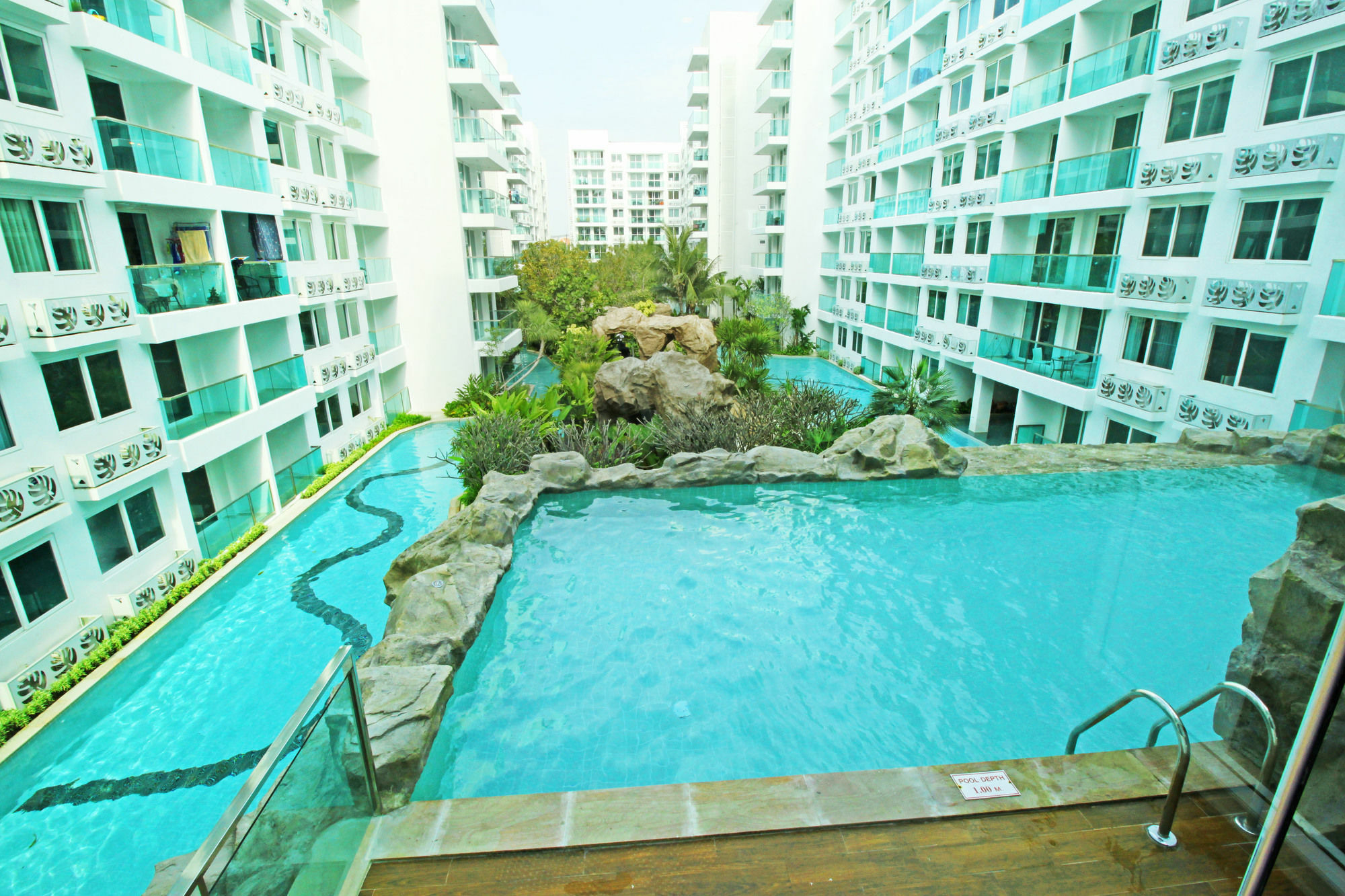 Amazon Residence By Pattaya Sunny Rentals Bãi biển Jomtien Ngoại thất bức ảnh